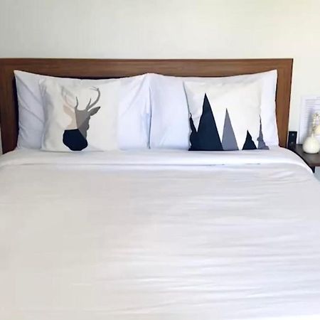 The Room Apartment Сурат Тхани Екстериор снимка
