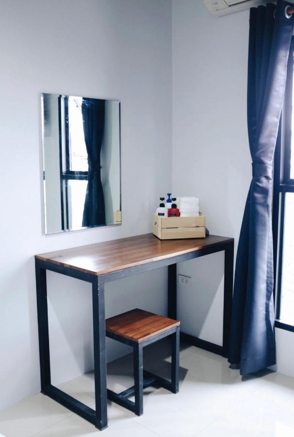 The Room Apartment Сурат Тхани Екстериор снимка