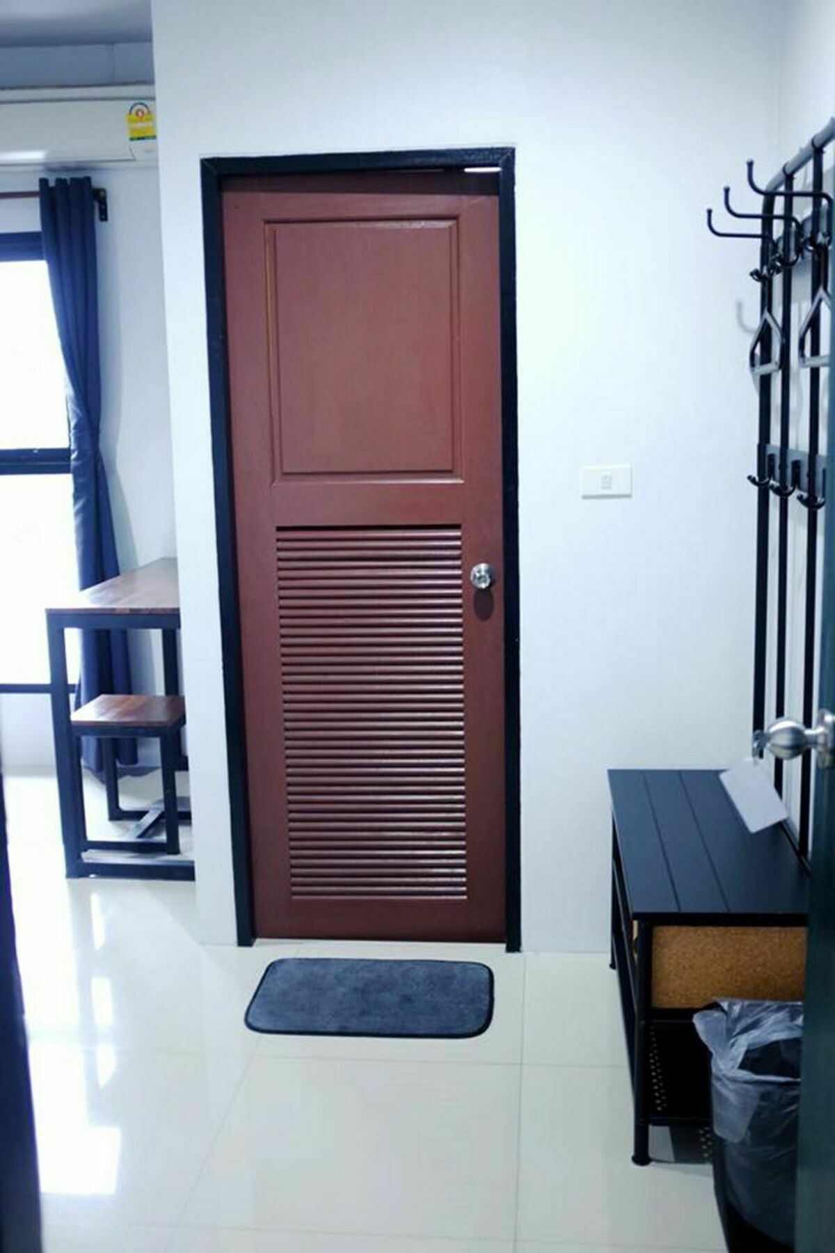 The Room Apartment Сурат Тхани Екстериор снимка