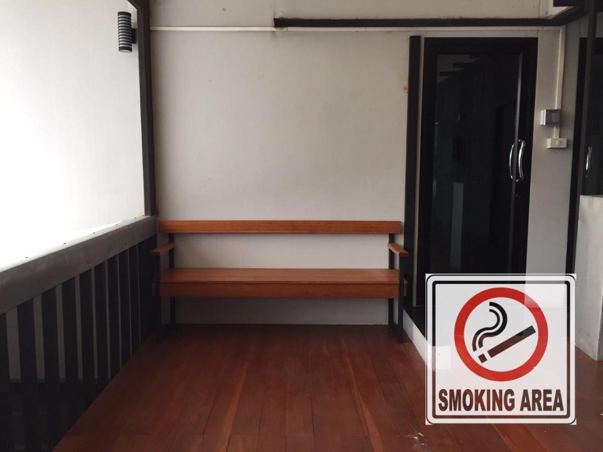 The Room Apartment Сурат Тхани Екстериор снимка